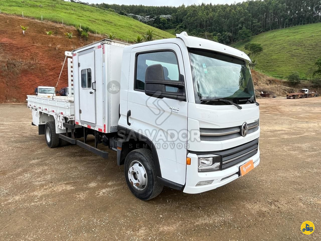 CAMINHAO VOLKSWAGEN VW 11180 Carga Seca 3/4 4x2 Salvador Seminovos ICONHA ESPÍRITO SANTO ES